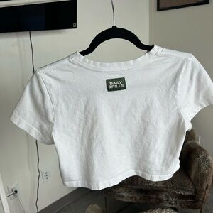 Daily Drills tucker tee